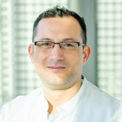 OA Athanasios Barpagiannis - Gefässchirurgie