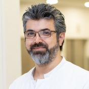 Dr. OA Kamal Albertawi - Herzchirurgie