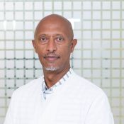 Portrait: Dr. Dr. med. Dawit Tilahun
