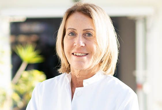 Portrait von Prof. Dr. med. Gabriela Möslein, Chefärztin Zentrum für Hereditäre Tumore.