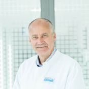 Portrait: Professor Dr. med. Jörg Michael Neuerburg