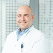 Portrait: Julian Opara
